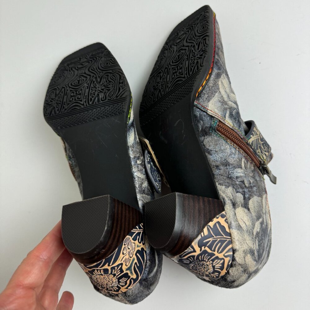NWOT Gray Embossed Floral Buckle Leather Side Zip Loafer Bootie - Picture 11 of 14